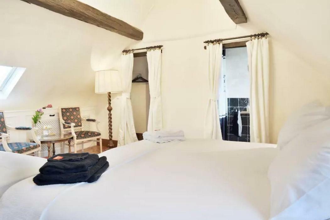 Artagnan Bed & Breakfast Маастрихт Екстериор снимка